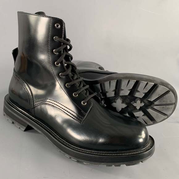 ALEXANDER MCQUEEN Black Leather Combat Lace-Up Boots - Picture 5 of 9